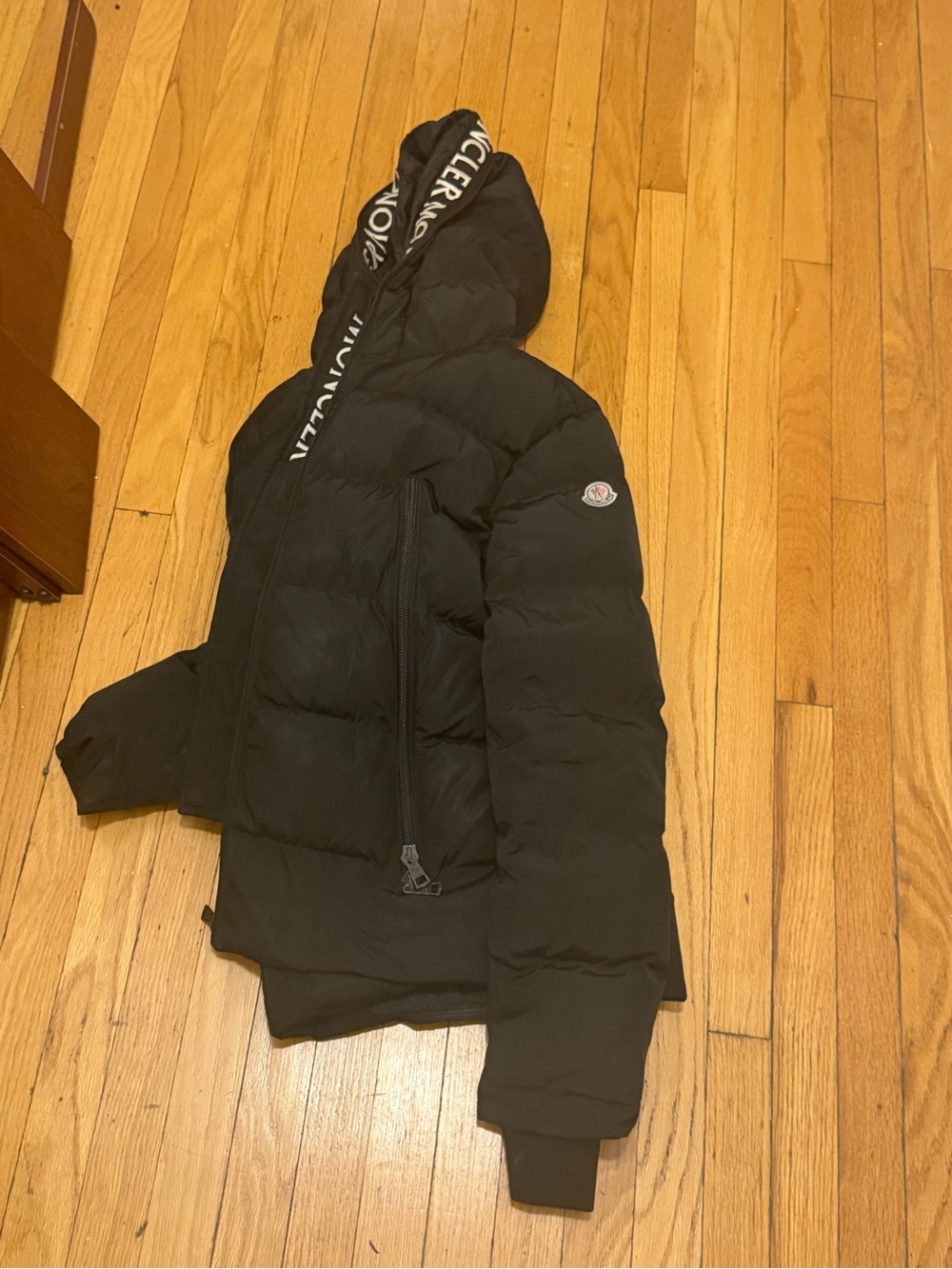 Moncler Black Hooded Quilted Down Puffer Jacket with Logo Trim - Picture 6 of 6
